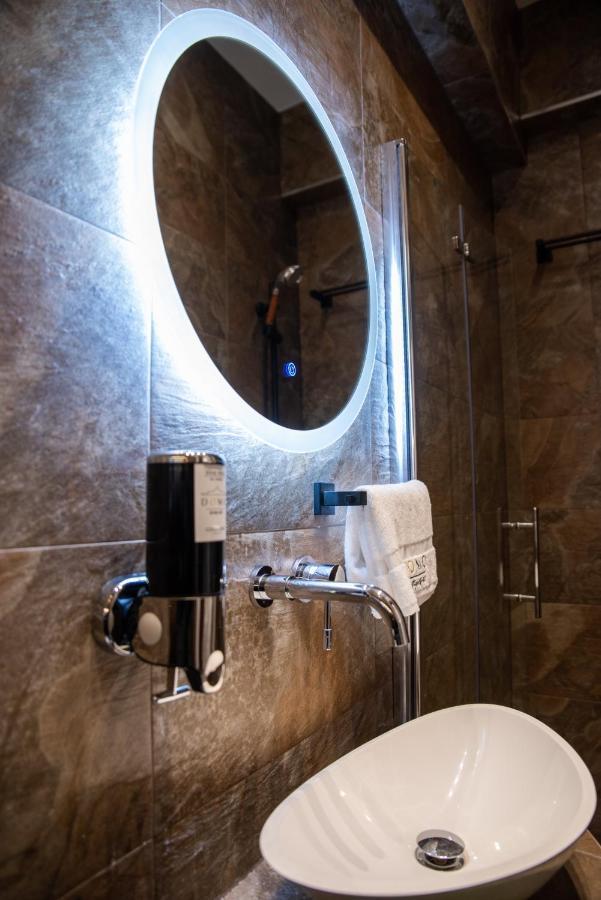 Domo Boutique Hotel Oldbury  Eksteriør billede